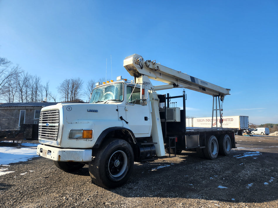 1995 Ford L9000 National 600C