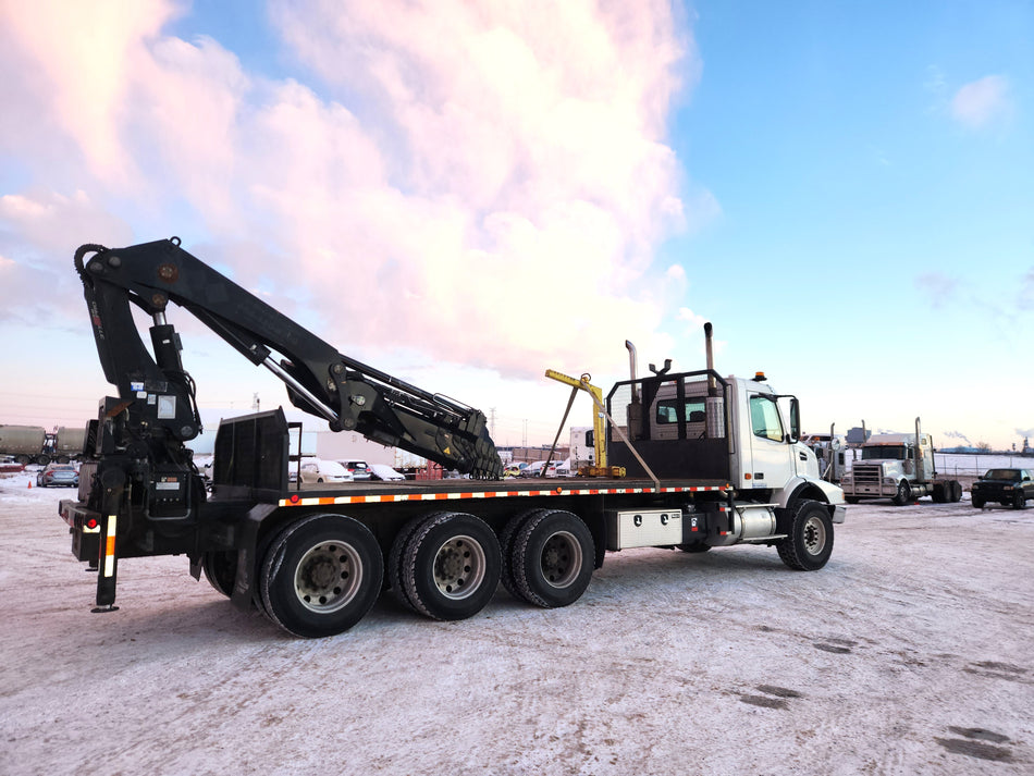 2007 Volvo VHD Hiab 377 Knuckleboom Boom Truck