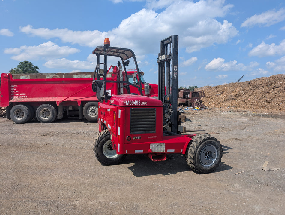 2013 Moffett 5500lbs 4 way