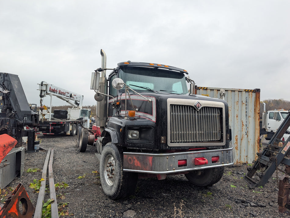 2001 International Paystar Cab & Chassis