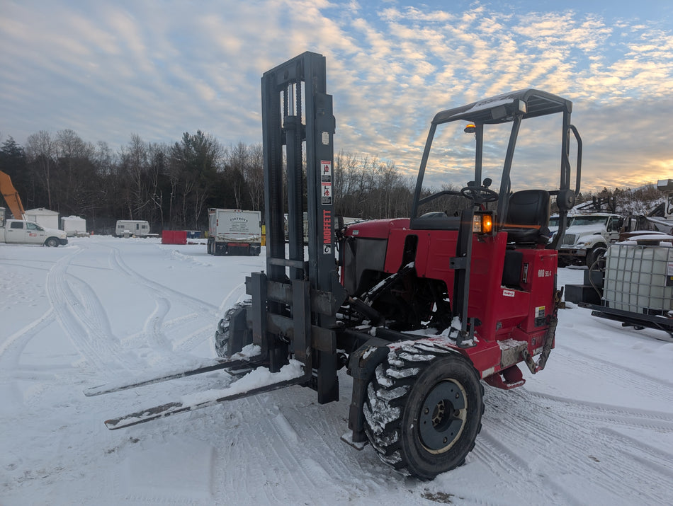 2014 Moffett 5500lbs 4 way
