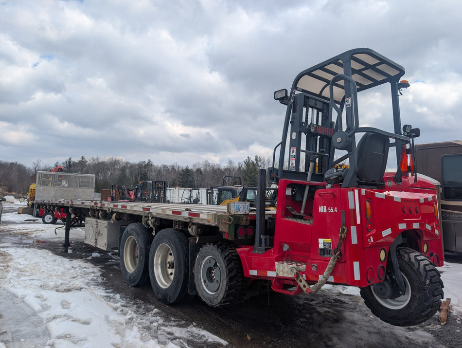 01 40FT Moffett Trailer