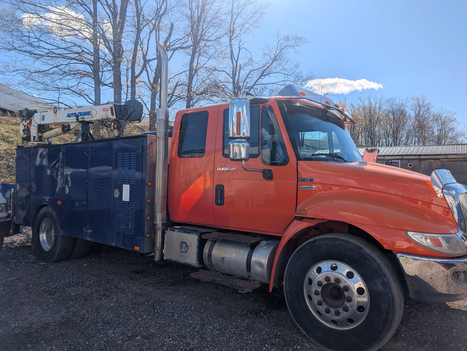 09 International 4300 Service Truck