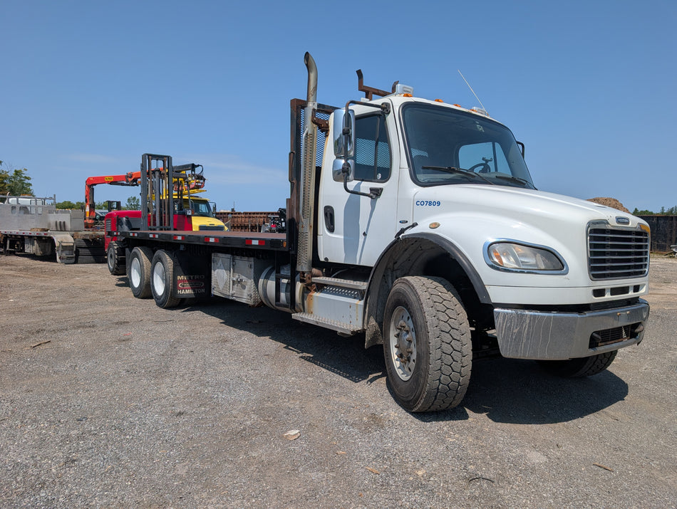 13 Freightliner M2 Flatbed Moffett Truck